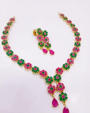 Emerald and ruby colour stones necklace with ear rings